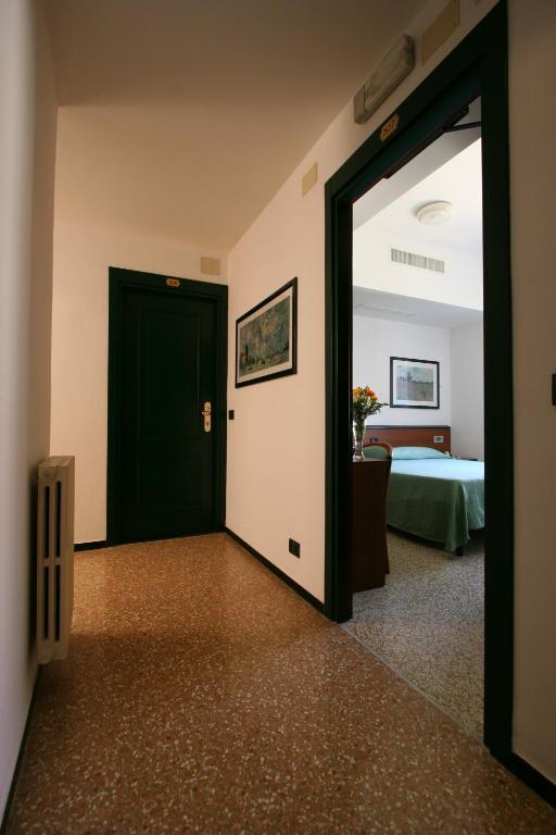 Albergo Adriana Celle Ligure Exteriör bild